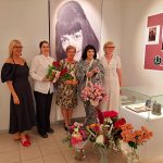 Kopā atzīmējām tēlnieces Artas Dumpes 90. dzimšanas dienu!