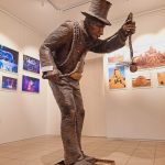 Izstāde “50 reizes apkārt Saulei”, kas veltīta tēlnieka Kārļa Īles piecdesmit gadu jubilejai